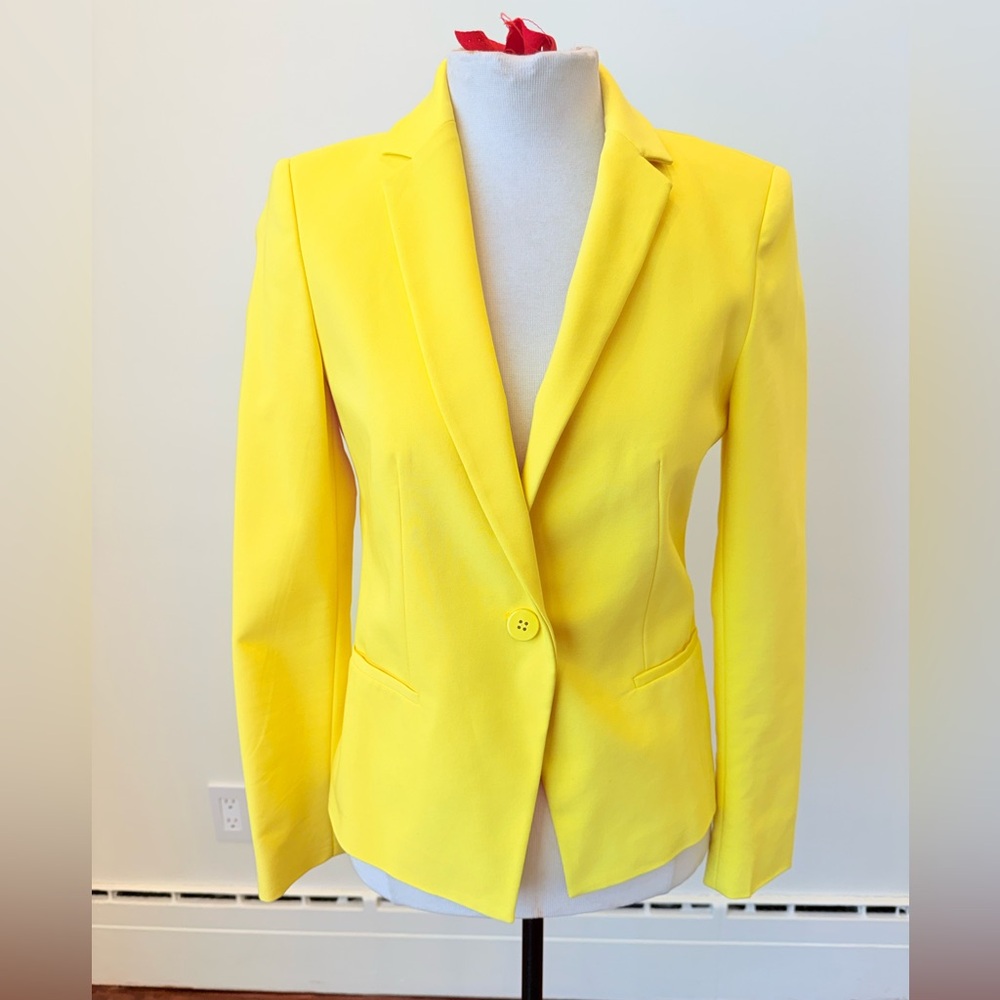 Yellow Women's Blazer ZARA - Size medium- office wear